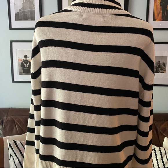 NWOT-Zesica Turtleneck Long Sleeve Strip Ribbed Knit Oversized Sweater - Picture 8 of 15